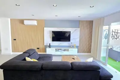 Image de Serendipity House