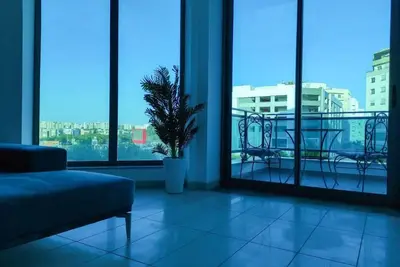 Image de Italian Loft with Jacuzzi Near Lake