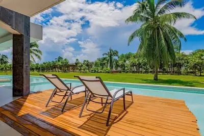 Image de Modern apartment in Playa del Carmen with pool, fitness room & Ac