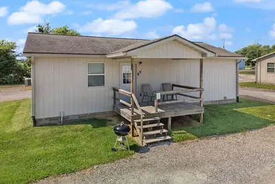 Image de Cabin 8 The Village @ Patoka Lake