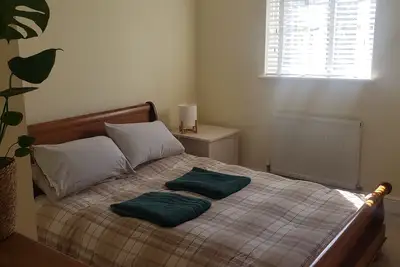 Image de Close to Silverstone-Beautiful spacious \n4 bed property- sleeps 7