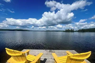 Image de T&A Hideaway - Beautiful wood cottage on the edge of Algonquin Park