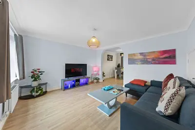 Image de Modern 3-Bedroom ComfortStay – Perfect Ashford Retreat & Relaxation