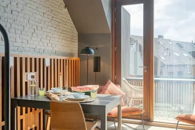 Serene Studio Oasis with Balcony in Ghent