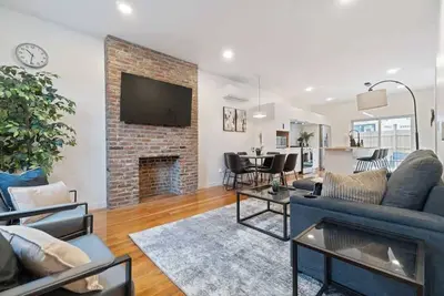 Image de Pet-Friendly Pittsburgh House: 3br, Yard