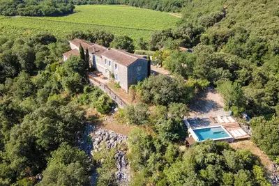 Image de Grand Gite, Hérault à coté de Saint Guilhem le Désert et Saint Jean de Buèges