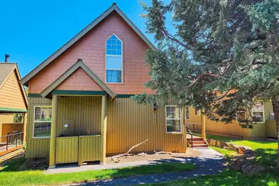 Image de Spacious 3br Chalet | Golf. Pools. Free Parking