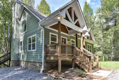 Image de Gorgeous Brand New Cottage on Trout Stream