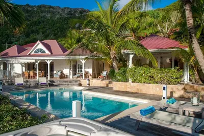 Image de Oceanfront Caribbean Oasis with Romantic Charm