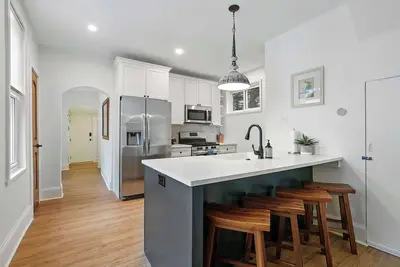 Image de Morrill Modern Retreat – Desirable Marion Village!