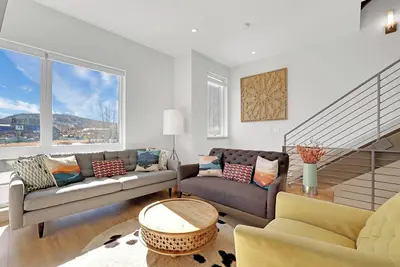 Modern Townhome in Downtown Silverthorne!