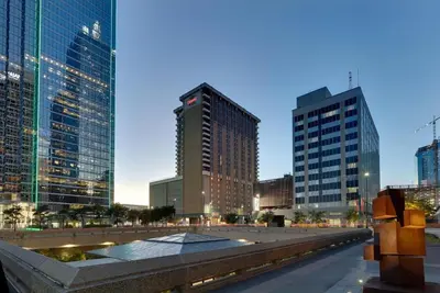 Image de Downtown Dallas Location! 2 Relaxing Units, Outdoor Pool, Free Breakfast!