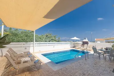 Image de Maison de vacances Pernera pour 1 - 7 personnes avec 3 chambres à coucher - Maison de vacances