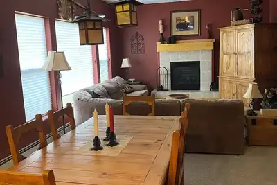 Image de Granby4fun Modern Mountain Home