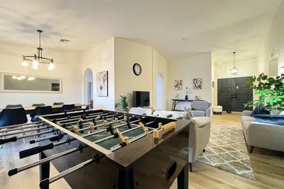 Image de Comfy Peoria Home Great For Families Or Workers! \n