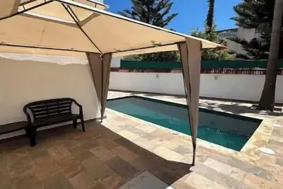 Image de Spacious & Stylish Family Villa - Pool
