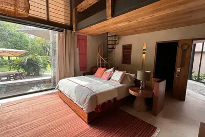 Image de River House