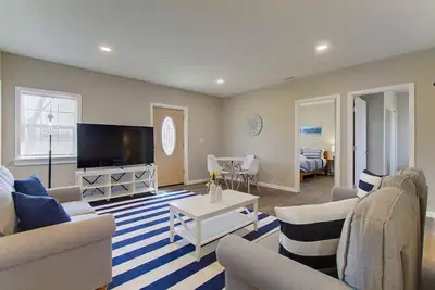 Modern 2 Bedroom Cottage in Vermilion Countryside