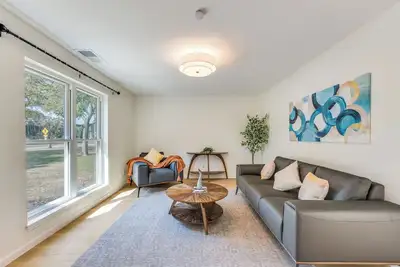 Image de Luxury Stay in a Spacious 4-bedroom house in by Cottonwood Park