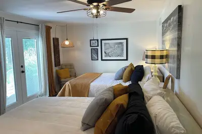 Image de Comfy 5-bedroom farmhouse with Ac and WiFi in historic Concho