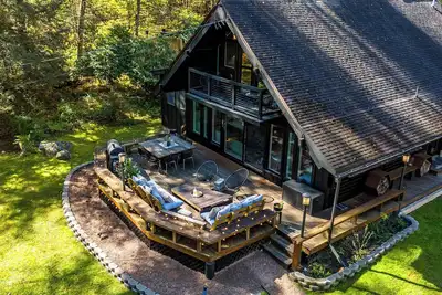 Image de Narrowsburg Chalet: 4 Acres w/ Pvt Trail to Tusten