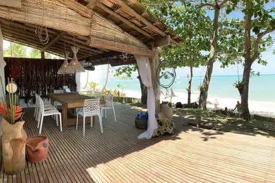 Image de Beachfront Escape with Mediterranean Charm - Bah075