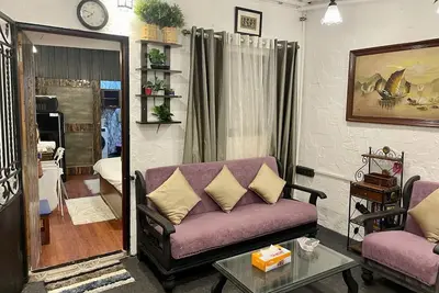 Image de Charming Independent Cottage at Carter road, Bandra, Mumbai