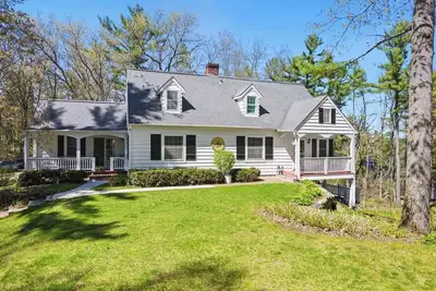 Image de Charming Riverview Cottage Home in Black River Falls