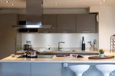 Image de Wifi, à 150m des pistes de ski, 2ème étage, vue montagne, balcon, cheminée ou poêle à bois, parking