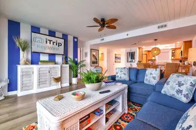 Image de All Aboard: 2br Oceanfront Condo with Community Pool, Tiki Hut, and Stunning Views of the Atlantic!
