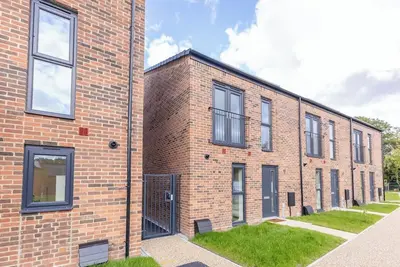 Image de Brand New Stunning 3 Bed Townhouse 10\nMin Drive to City in Salford