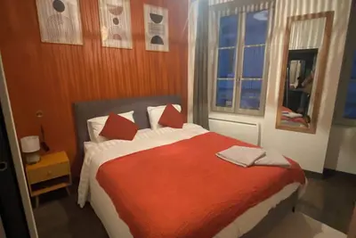 Image de Maisonnette au cœur de Cognac! Animaux de compagnie acceptés!