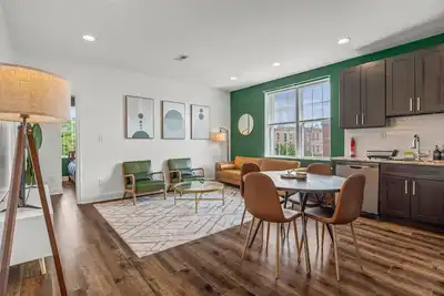 Image de Charming & Spacious 3b/1b in Fairmount. Sleeps 8!