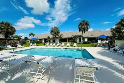 Image de Ft Myers Cinnamon Cove - 2 bed 2 bath Pool Villa Professionally renovated.