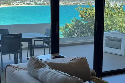 Image de Luxury Penthouse with Private Rooftop Directly on Beach, Best Location, pool!