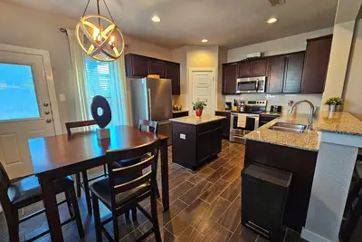 Image de Charming 3-bedroom townhome with fast WiFi in fabulous Midlothian Tx
