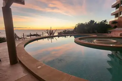 Image de Oceanfront Luxury Condo with Two Pools and Free Wifi, Near Arrocito Beach