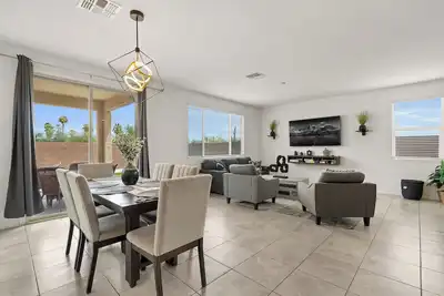 Image de Luxury  4-bedroom Best location in Tucson.