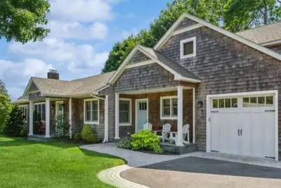 Image de Country Beach home!