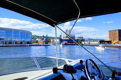 Image de Charming 2-bed 41’ boat on tranquil St. Louis River marina, Duluth w/ Ac, WiFi