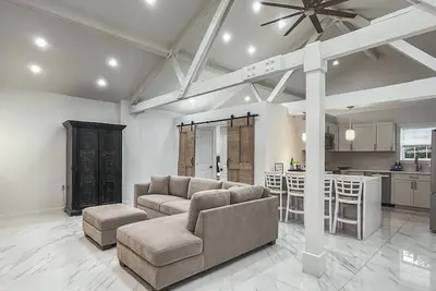 Image de Cos Cob Cottage- Full Kitchen, Pet Friendly