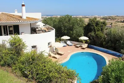 Image de 4 Bedroom Country Villa located between Lagos & Praia da Luz, Portugal