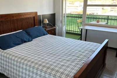 Spacious 3-bedroom apartment in awesome El Campello with WiFi