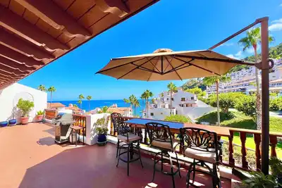 Image de Hamilton Cove 2-bedroom condo with golf car & A/C in pleasant Catalina Island