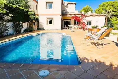 Image de Saona Villas (Vn Amela) : villa 8 personnes, piscine privée, wifi, 1, 5 km mer