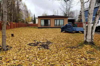 Image de 3-bedroom close to University-Medical center, a block to the trails