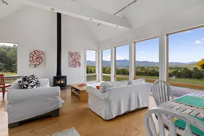 Image de Stunning Views 20 Mins to Jay Peak Cozy 2 Br With WiFi