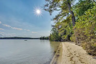 Image de Rustic Cabin w/ Squam Lake Access & Fireplace!