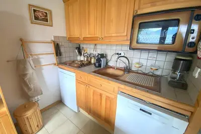 Image de À 10m des pistes de ski, 2ème étage, balcon, télévision, casier à ski, 24m², Morillon