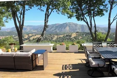 Image de Mountaintop -Spectacular Views, Private, 20-acre Inner North Star Villa